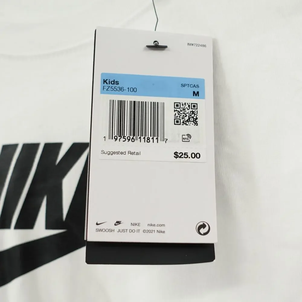 The Nike Tee Kids SZ M Long Sleeve Graphic T Shirt Athleticwear Athleisure‎ NWT